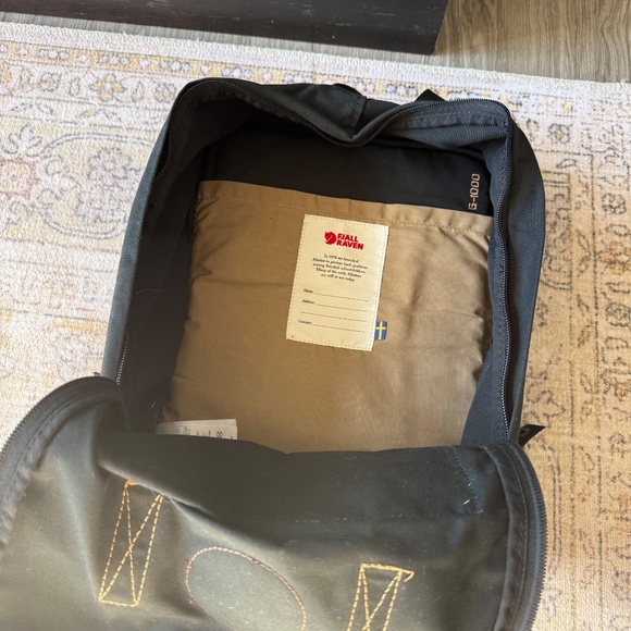 Fjällräven Kånken Backpack – Black with Brown Leather Straps - Picture 8 of 8